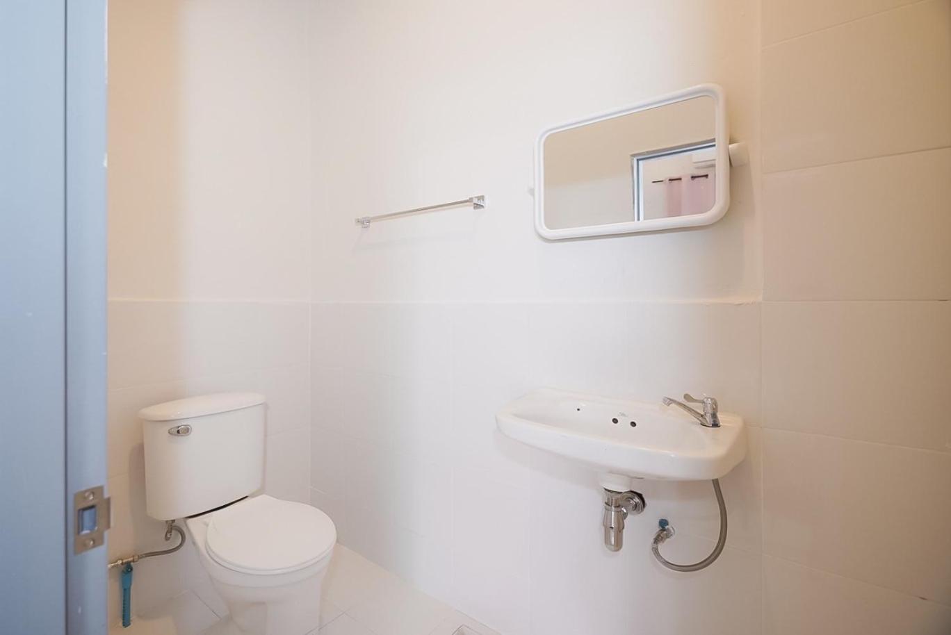 Mitr Inn Yaowarat - มิตร อินน์ เยาวราช Bangkok Exteriör bild